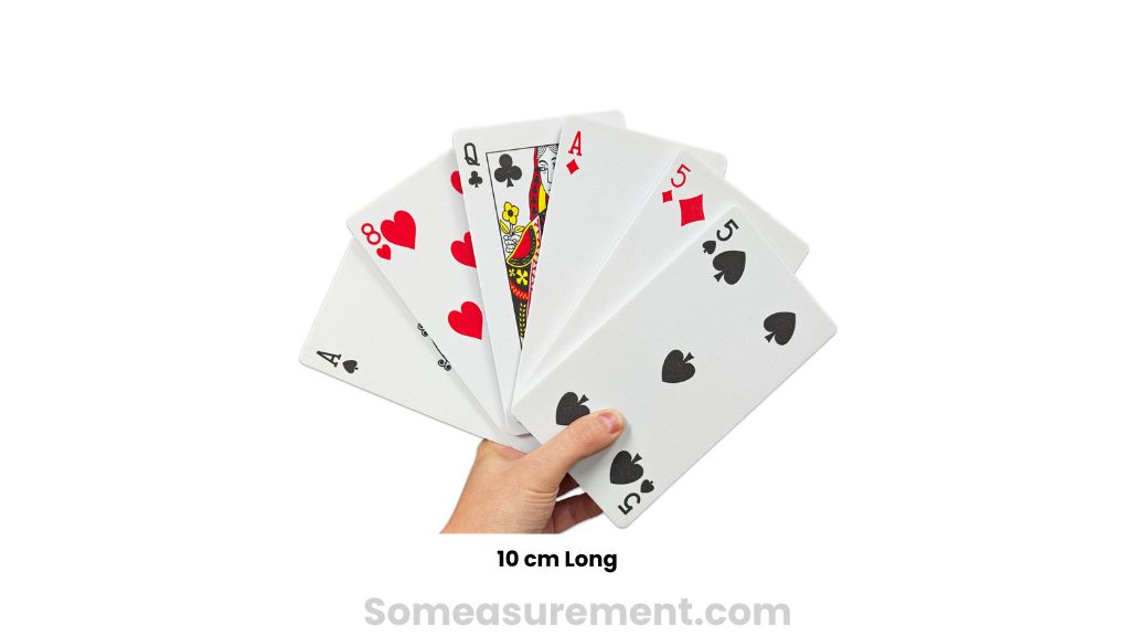 Playing Card That Are 10 cm Long